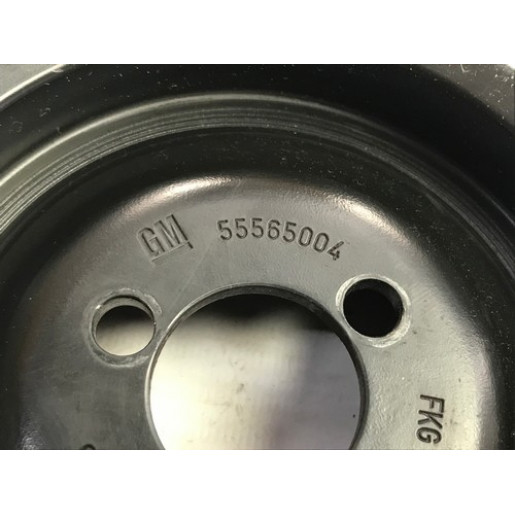 Шкив водяного насоса Opel Insignia 2008-2013 55565004